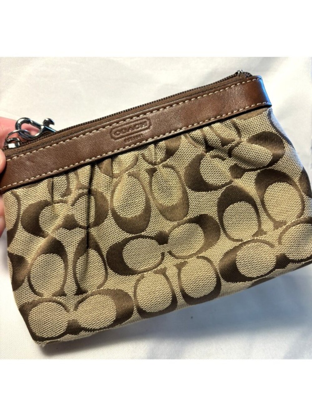 Vintage coach wristlet leather Signature Design